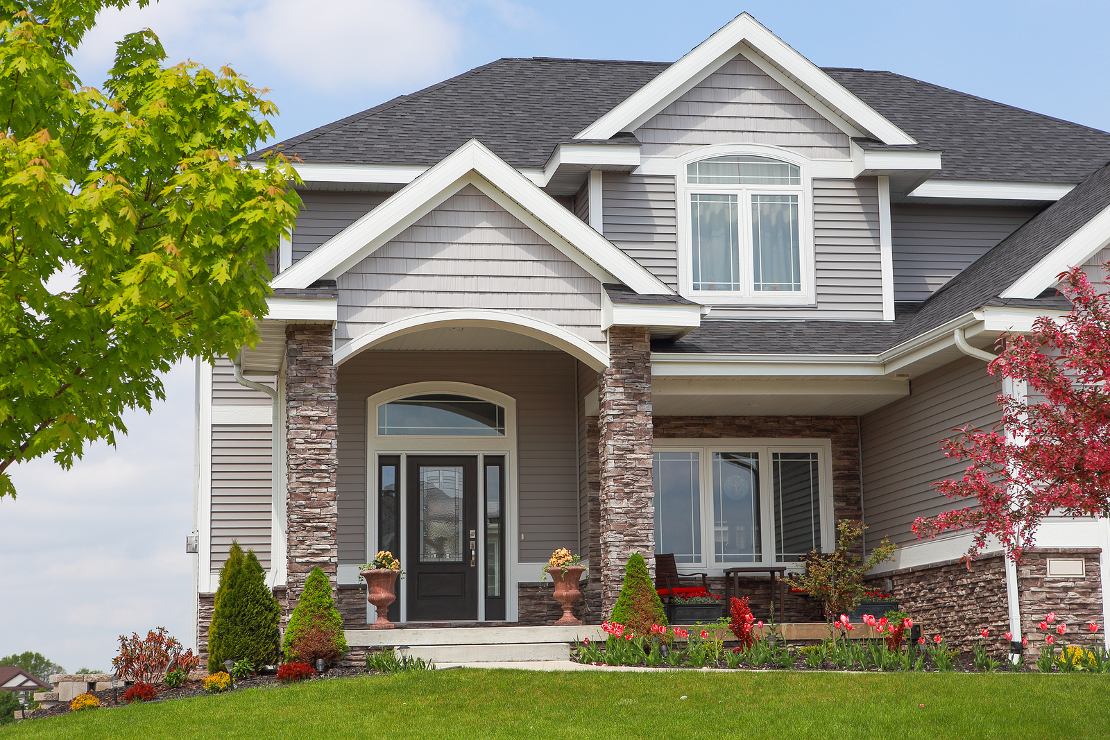 Modern style suburban home Modern style suburban home